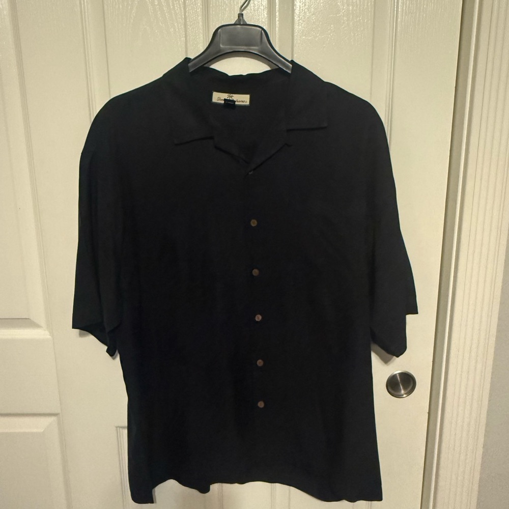 Tommy Bahama Men's Black Button-Up Shirt, Size XL